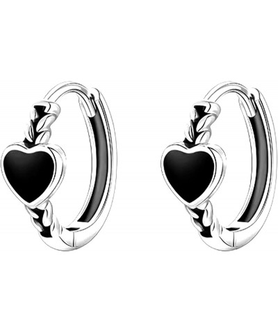 Small Black Heart Hoop Earrings Punk Retro Silver Minimalist Cartilage Heart Round Huggie Hoops Earrings Cute Statement Earri...